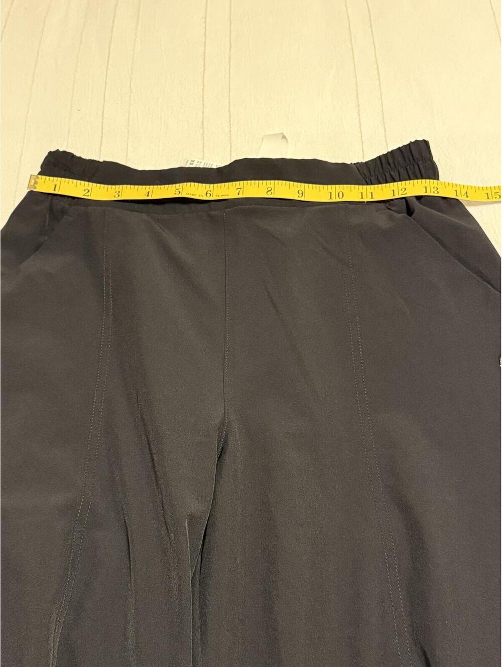 Fabletics Black Wide Leg Cargo Pants Women's XS Regular Elastic Wai - Picture 4 of 5
